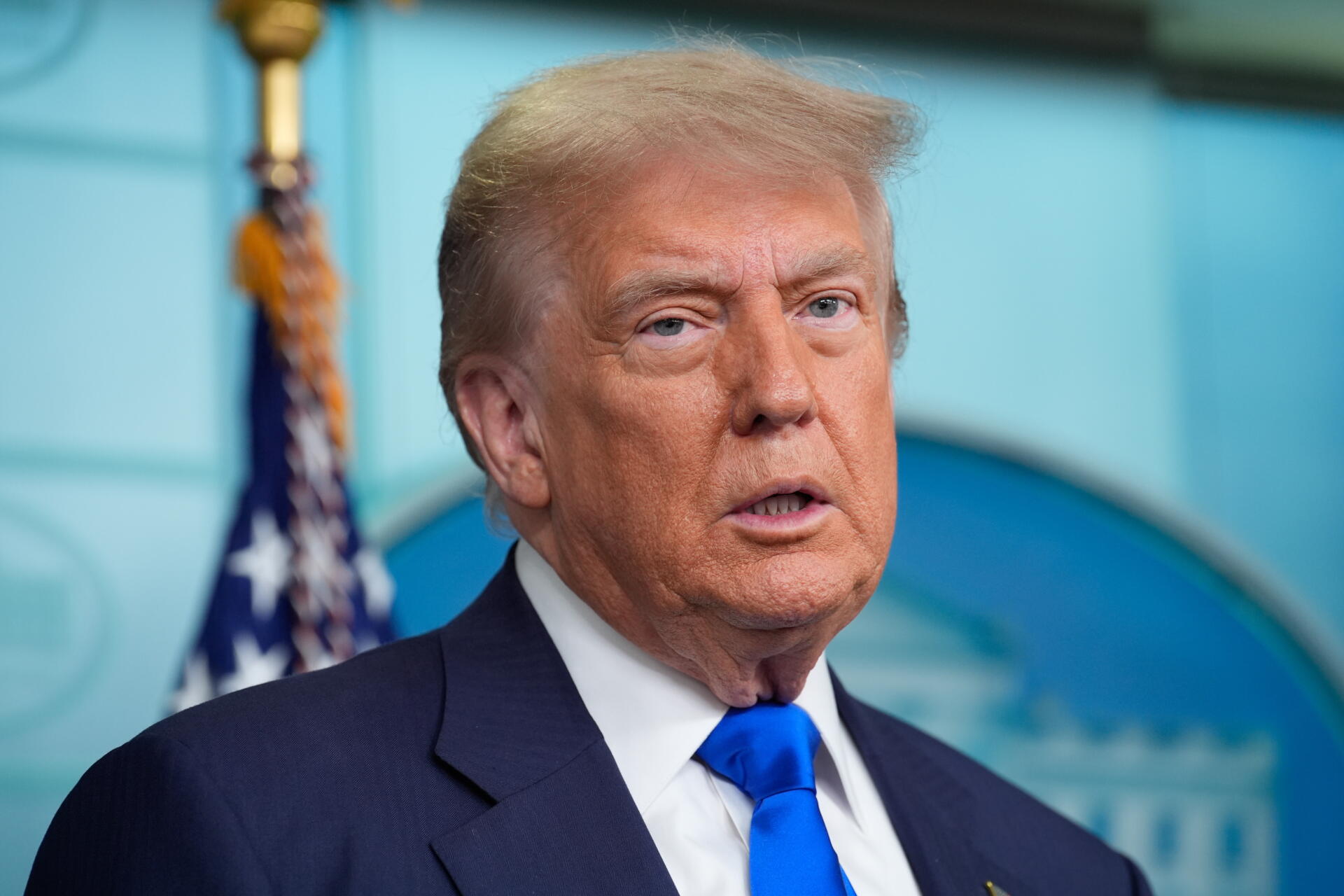 Trump presiona a los republicanos para tener listo su plan fiscal antes del 4 julio