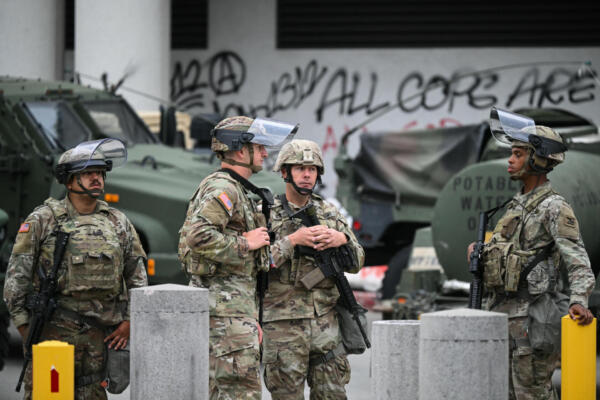 Trump dice que Los Ángeles estaría en llamas si no hubiese enviado militares.