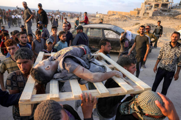 Veintiséis personas murieron mientras esperaban ayuda cerca del corredor Netzarim, en el centro de Gaza y otras 17 en diferentes lugares / foto: AFP