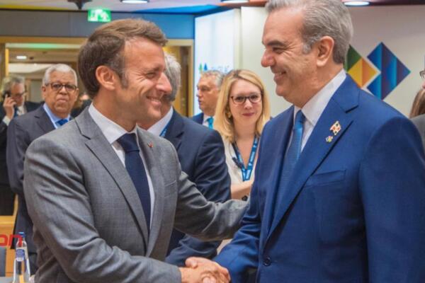 Luis Abinader, iniciará este sábado una gira internacional que lo llevará a Francia, Suiza y Brasil.