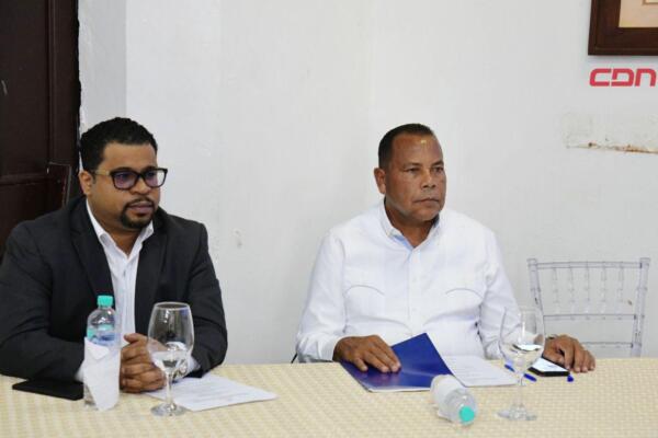 Alcalde Roquelito García encabeza asamblea Eleccionaria Municipal de la Redssan.