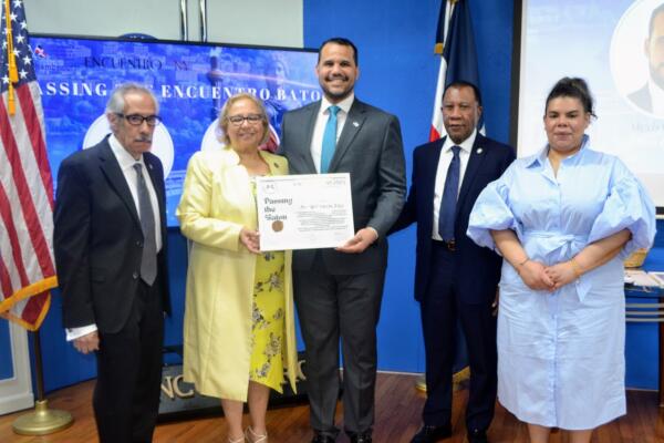 Reconocen al abogado Alexis Colón en “Encuentro NY 2025” por fortalecer vínculos jurídicos con RD.