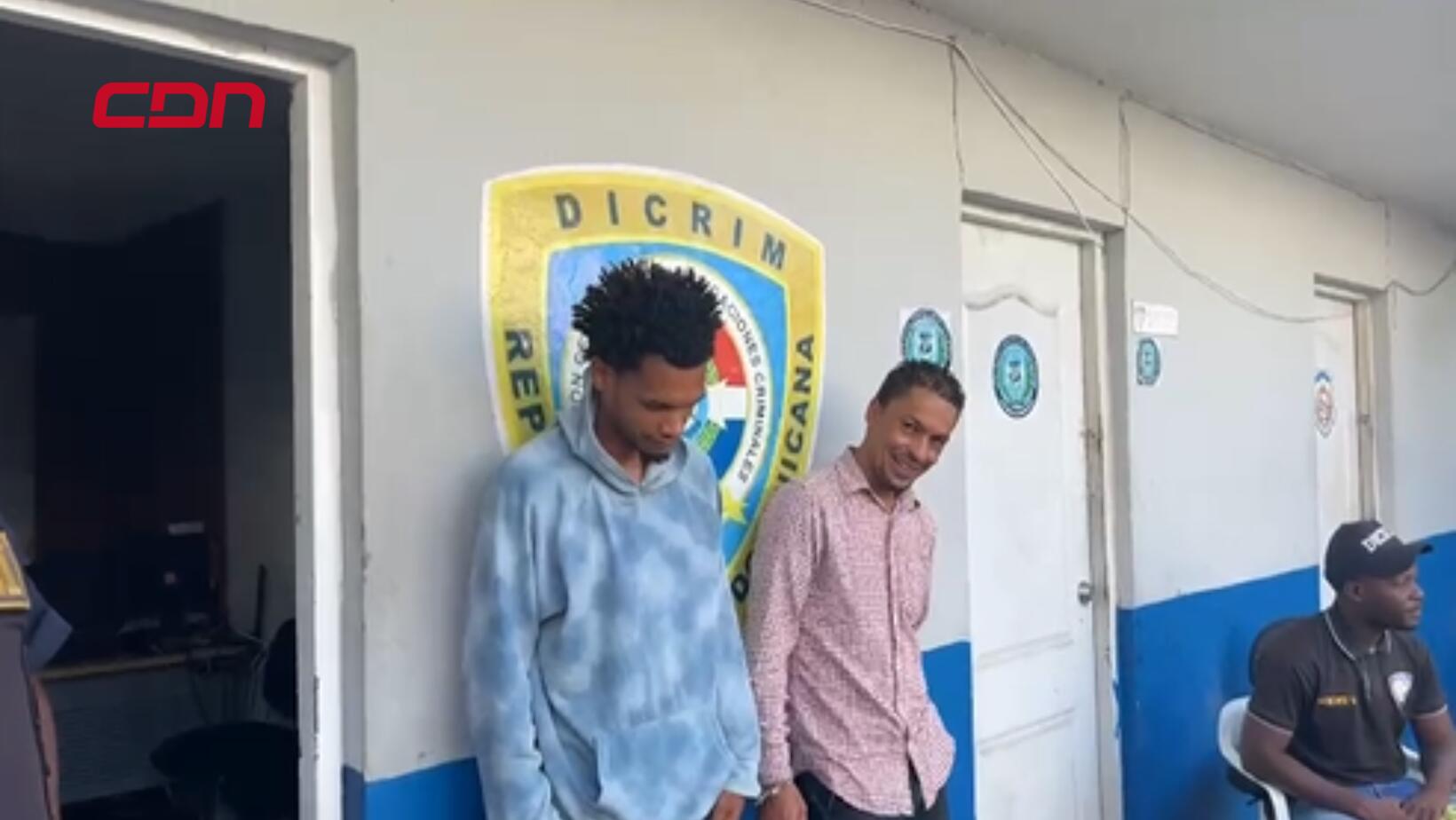 Apresan joven involucrado en asalto a comerciantes