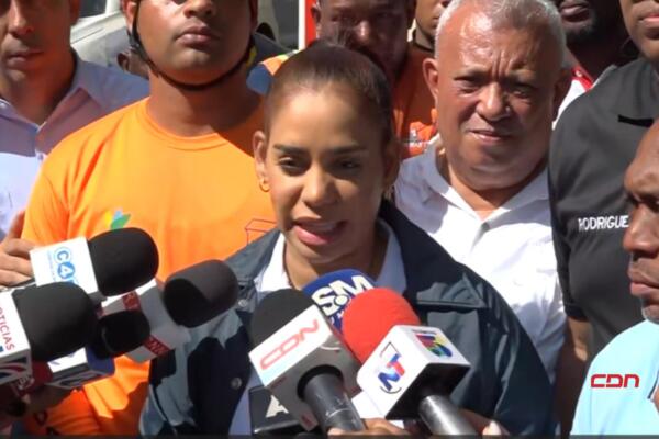 Tras cerca de casi 20 horas de búsqueda, aun no dan con la niña Yuleidi Serrano Santana. Foto: Fuente externa 