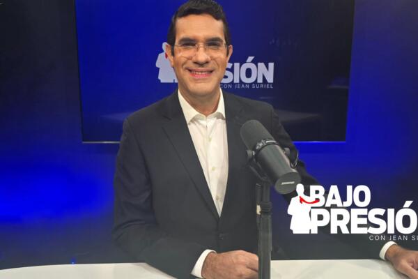 En el primer episodio de Bajo Presión, el meteorólogo Jean Suriel habló sobre el efecto del cambio climático en los fenómenos atmosféricos.