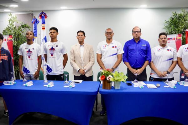 El ejecutivo de la Fedobad  aprovechó la ocasión para agradecer al Colegio Bilingüe New Horizons por la oportunidad que le ha brindado al bádminton dominicano en los aspectos competitivos y de desarrollo, así como al apoyo del Ministerio de Deportes y Recreación (Miderec) y el Instituto Nacional de Educación Física (Inefi)
