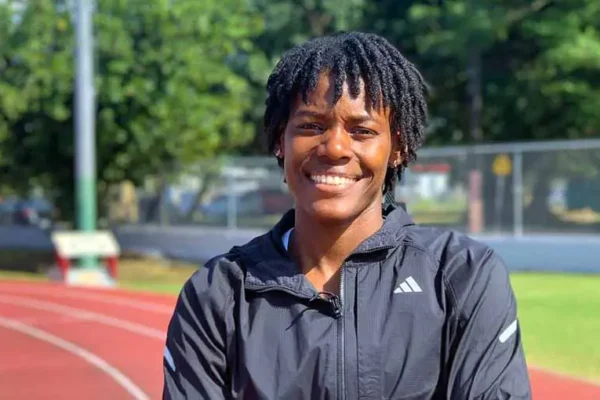 Marileidy Paulino, medallista de oro en los Juegos Olímpicos de París 2024, se ganó 100 mil dólares por ganar en las dos carrera que corrió.