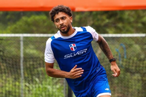 La escuadra quisqueyana desarrolló su preparación desde el pasado 26 de mayo en Bogotá, Colombia y viajó este miércoles al país centroamericano para lo que será el compromiso. Este jueves realizó su último entrenamiento previo al partido y quedó lista para la batalla.