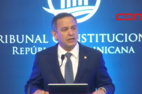 El presidente de la Suprema Corte de Justicia, Luis Henry Molina, aboga por trato ético y democrático en procesos judiciales.