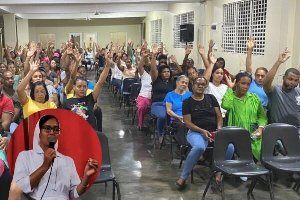 Padres preocupados por posible retorno a doble tanda en el Centro Educativo Parroquial Cristo Rey.