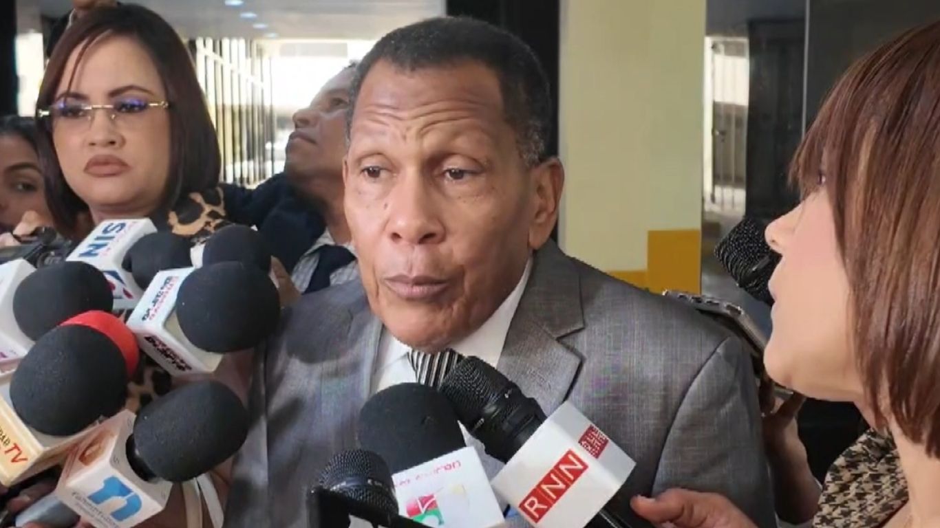 Senadores sugirieron al presidente Abinader convocar su equipo económico para enfrentar la crisis internacional en Oriente Medio.