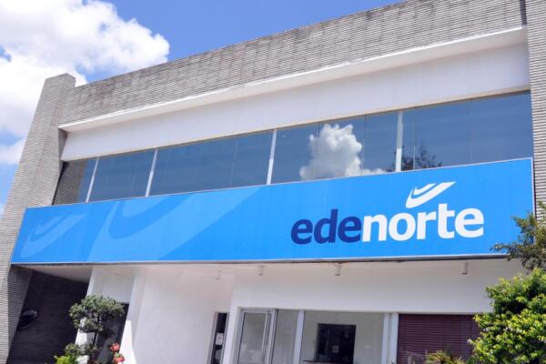 Edenorte asumirá reubicación de postes en Villa Trina pese a ser responsabilidad MOPC