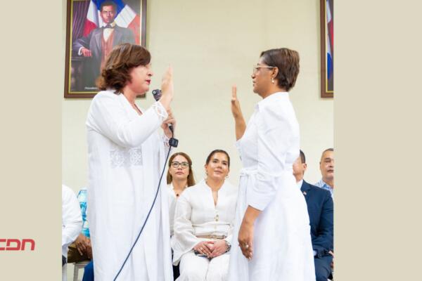 Dra. Daysi Francisca de Óleo de Bastardo, asumió hoy la función de Gobernadora Civil de la provincia La Altagracia.