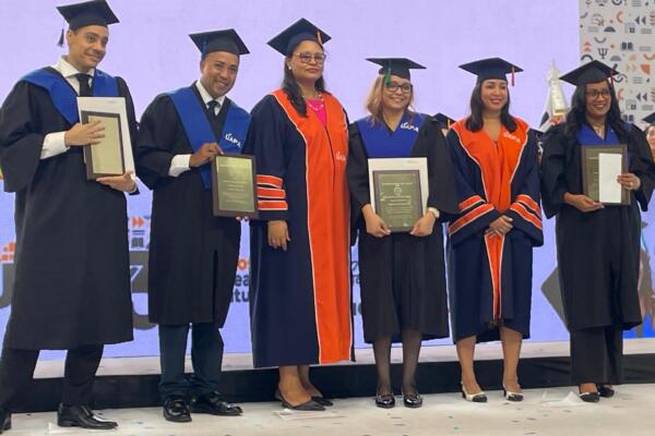 UAPA celebra su graduación 74 con primera cohorte de Enfermería y más de 1,500 nuevos profesionales