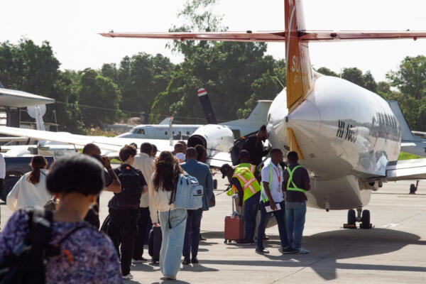 Terminal Guy Malary, utilizada para vuelos nacionales, en el Aeropuerto Internacional Toussaint Louverture en Puerto Príncipe, Haití, el 12 de junio de 2025. AFP