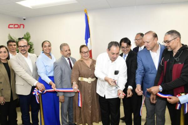 _Hospital Regional Universitario José María Cabral y Báez dejó inaugurada de forma oficial su Unidad de Modinamia.