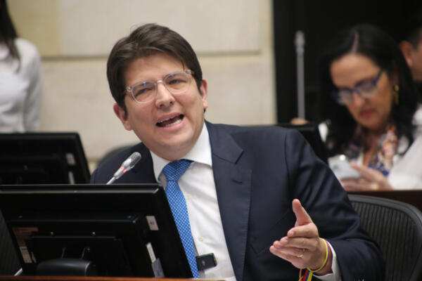  Miguel Uribe Turbay