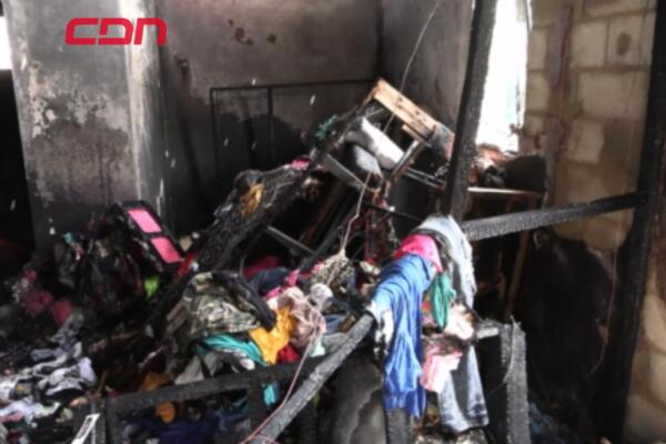  Comunitarios denuncian irresponsabilidad de Edenorte por incendio en viviendas. 