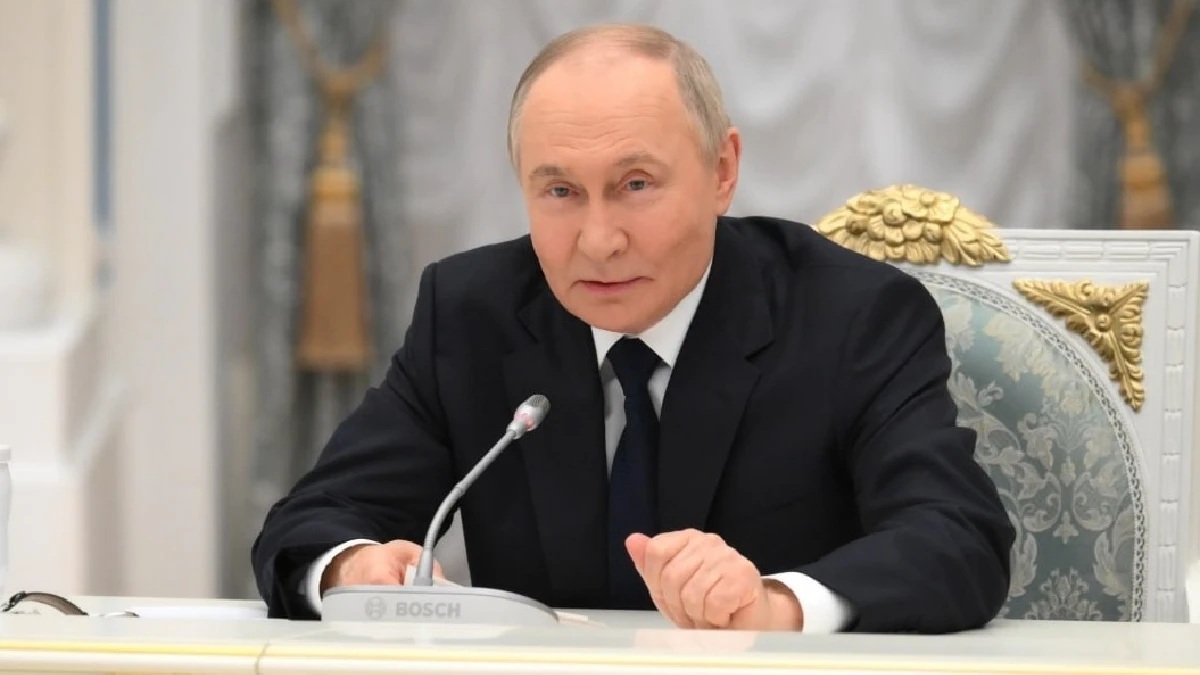 Putin tacha de "agresión injustificada" el ataque contra Irán