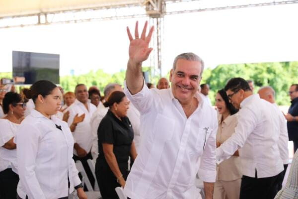 El Presidente Luis Abinader encabezará este sábado y domingo una intensa jornada de trabajo en Constanza, provincia La Vega y en Santiago.