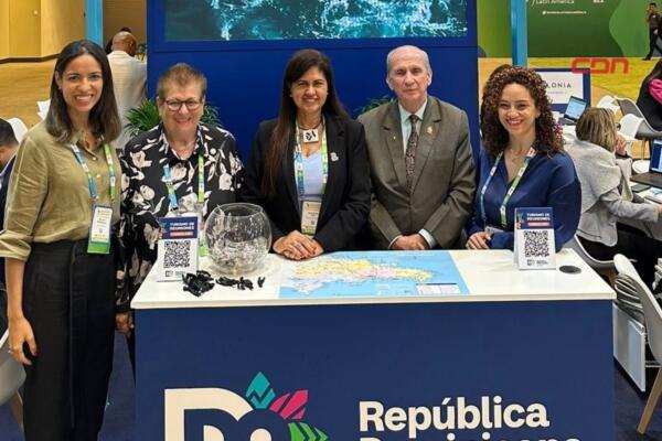 Santiago consolida alianzas estratégicas en Fiexpo Latin America 2025.