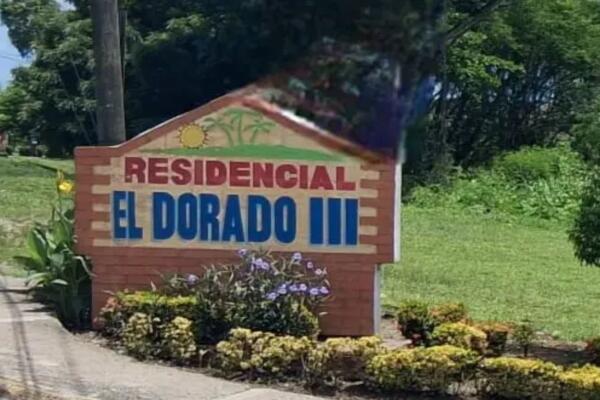 La Junta de Vecinos del Residencial Dorado III, ubicado en la avenida Jacobo Majluta, denunció este lunes la falta de respuesta.
