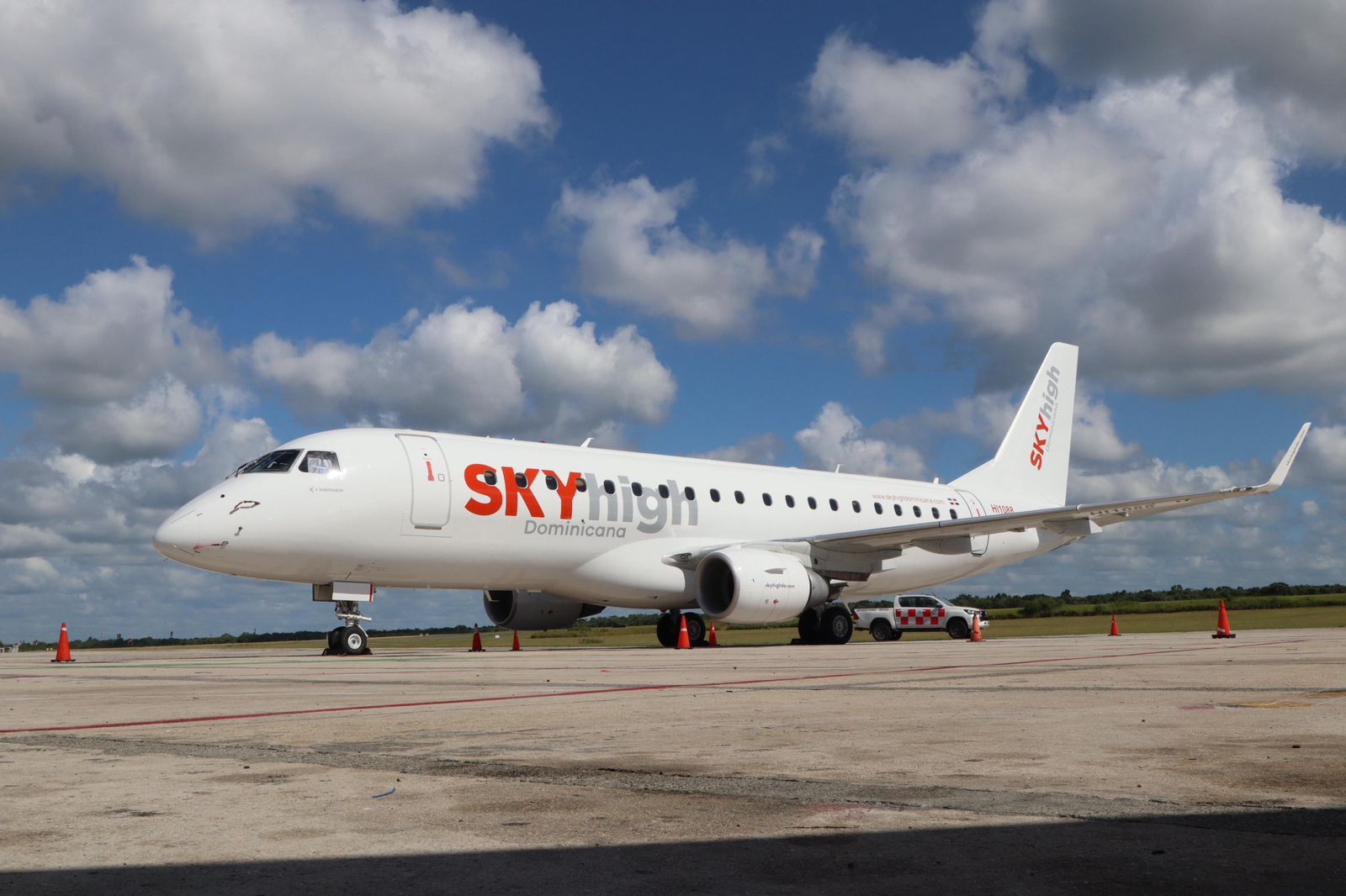 Sky High Dominicana inaugura oficina de ventas en el Jumbo de San Pedro de Macorís (1)