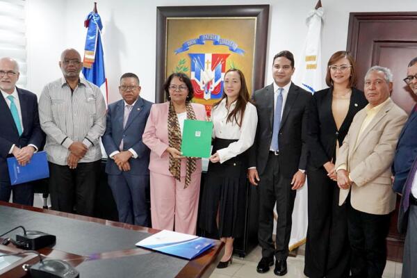 Pleno de la Cámara de Cuentas de la República Dominicana (CCRD) recibió la visita del movimiento cívico Participación Ciudadana