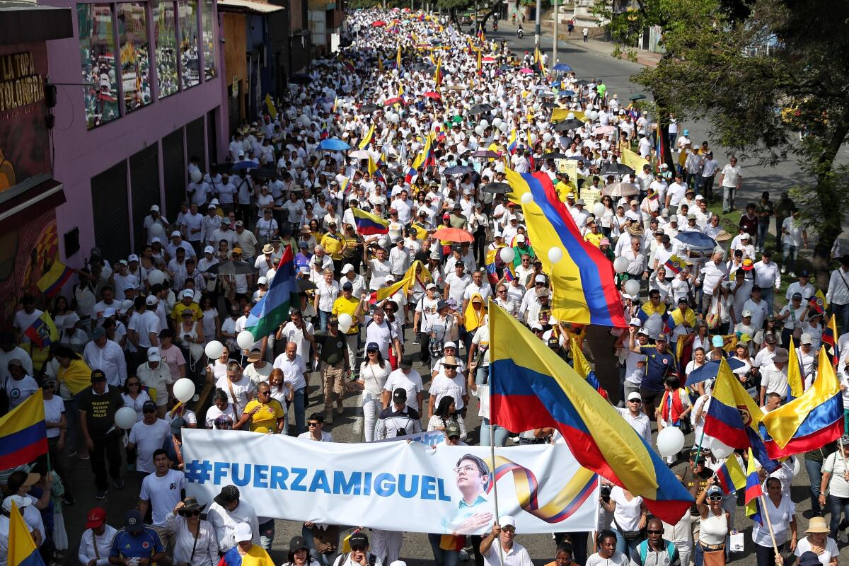Las jornadas de solidaridad con Miguel Uribe se mantienen dentro y fuera de Colombia