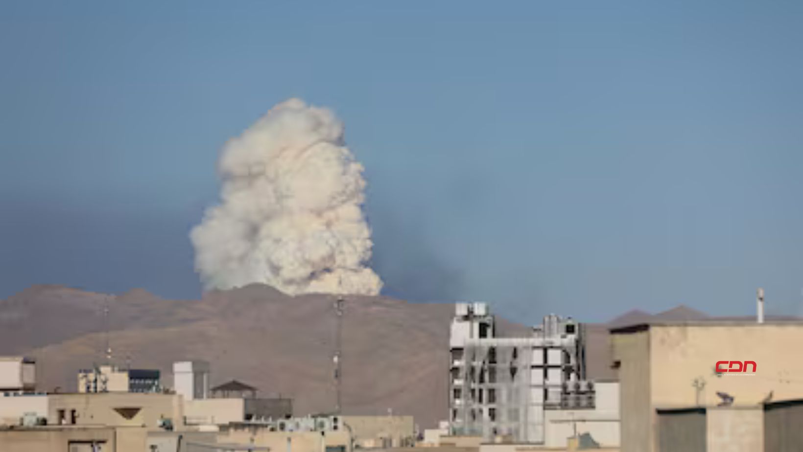 Irán responde a EE.UU. con más misiles en Israel