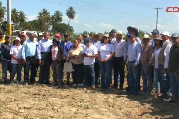 Durante el encuentro también denunciaron permisividades de productos en veda.  