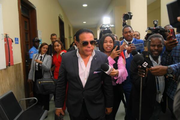 Alexis Medina, hermano del expresidente Danilo Medina, se declara “preso político” y dice desconfiar de la justicia. Foto: CDN
