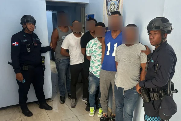 Apresan a seis motociclistas por agresión a vehículo en la Churchill