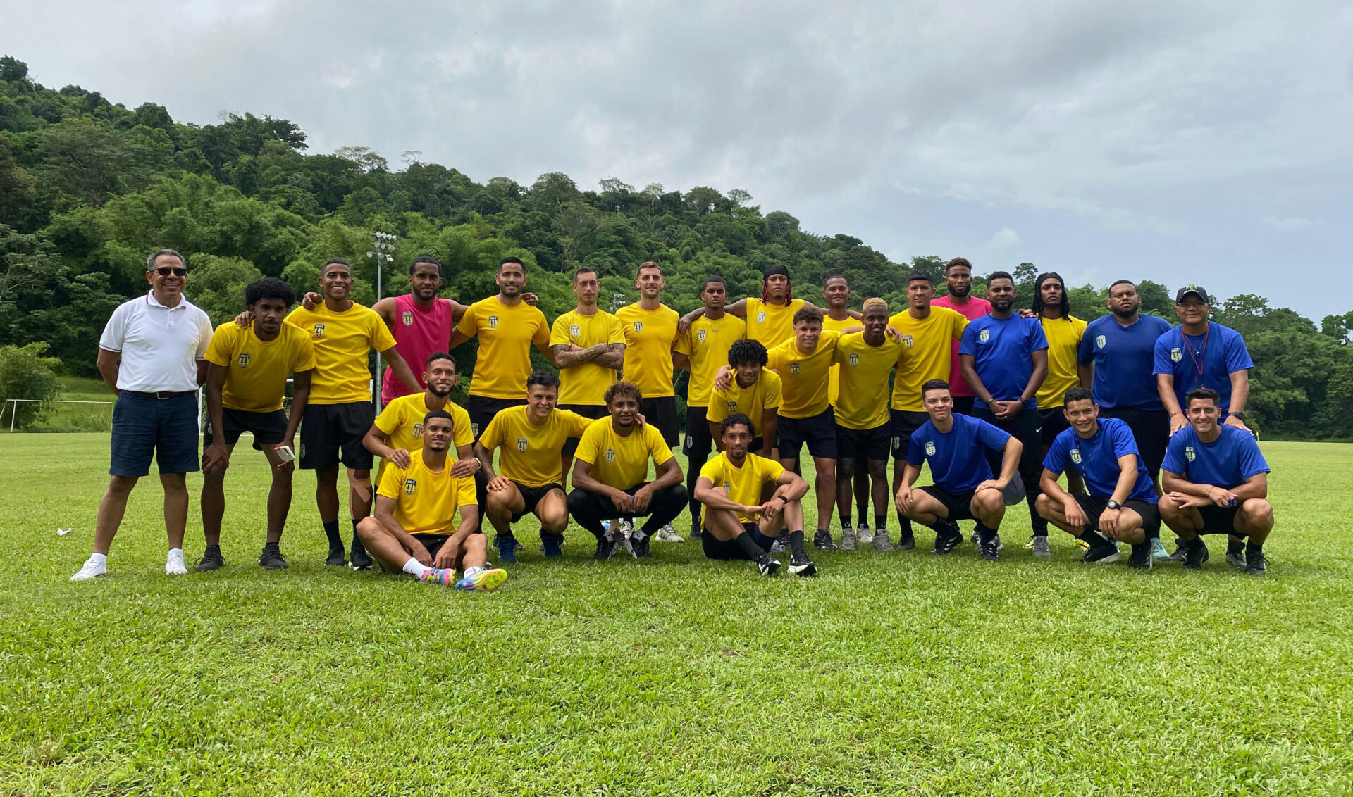 El calendario del Grupo B contempla dos compromisos clave para los aurinegros. Tras el duelo del sábado, Moca FC volverá al terreno de juego el lunes 28 de julio en el estadio Larry Gomes, donde se medirá ante el Guyana Defence Force FC, a partir de las 4:00 de la tarde.