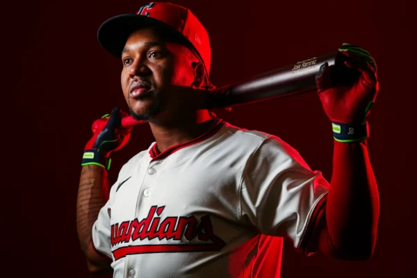 Ramírez,  pegó el cuadrangular en la parte baja del primer capítulo ante el lanzador abridor de  Baltimore, Brandon Young, con ese batazo impulsó la primera carrera del partido.