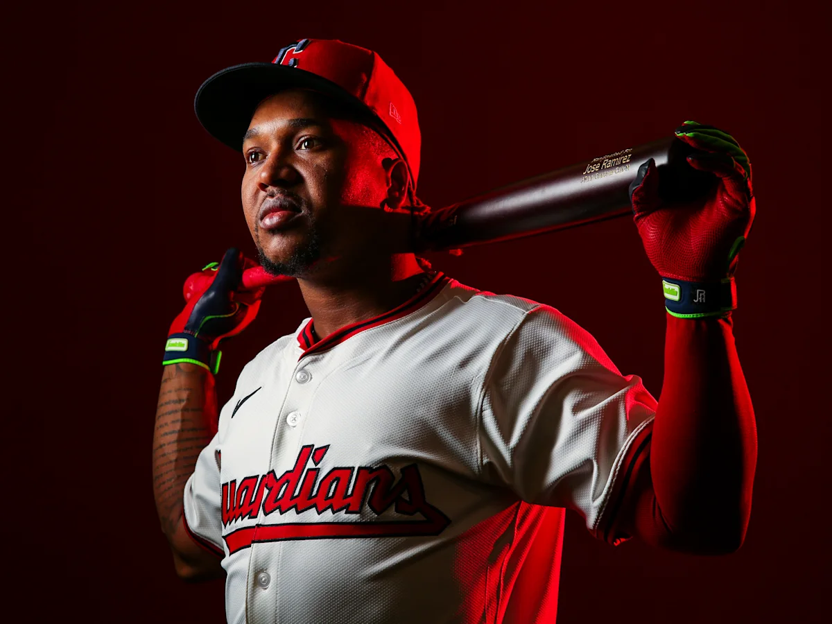 Ramírez, pegó el cuadrangular en la parte baja del primer capítulo ante el lanzador abridor de Baltimore, Brandon Young, con ese batazo impulsó la primera carrera del partido.