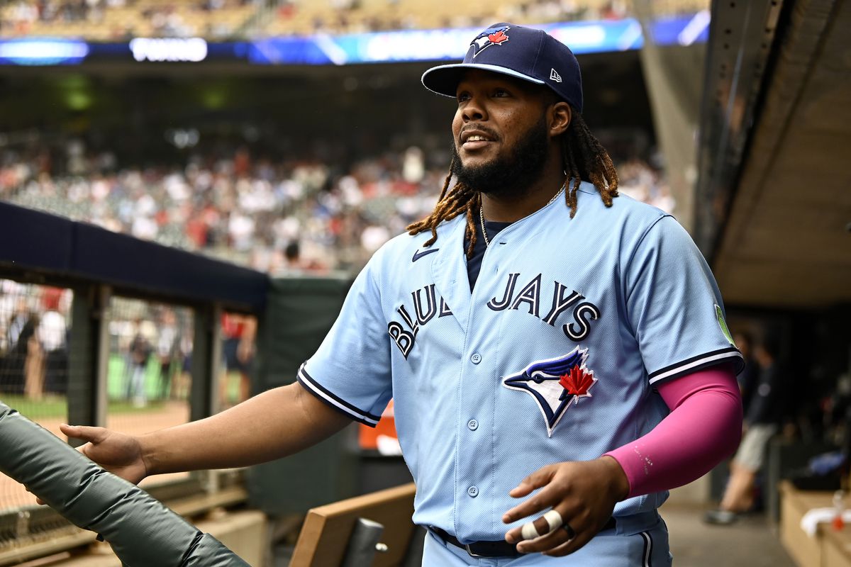 Vladimir Guerrero Jr.,es el jugador más joven que gana el MVP del All-Star Game con tan sólo 22 años, se alzó con el premio en 2021 representando a los Azulejos de Toronto.