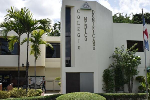 Médicos recibirán segundo aporte del aumento salarial acordado.