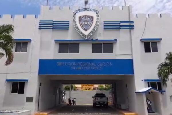 Fachada de la Dirección Regional Sur de la Policía Nacional.