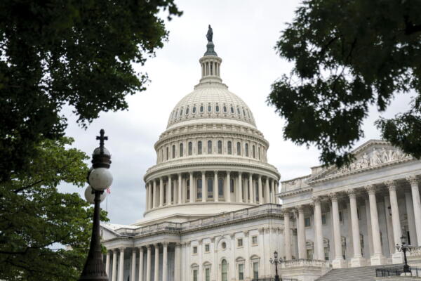 Vista exterior del Capitolio de los Estados Unidos en Washington, DC, EE. UU., 2 de julio de 2025. EFE