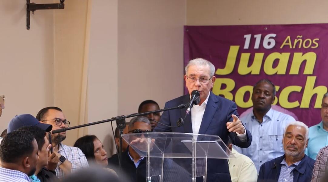 Danilo Medina en Puerto Plata: “Si ellos saben hacer oposición, que se quiten y nos dejen gobernar”