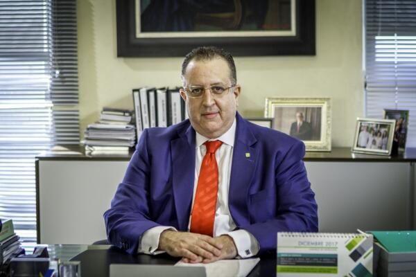 Magín J. Díaz, ministro de Hacienda. Foto: Fuente externa