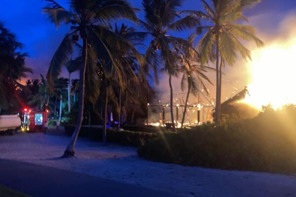 Doce villas afectadas, hasta el momento, en incendio en Cap Cana
