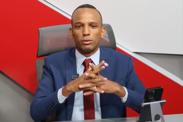 Edward Ramírez, periodista de El Nuevo Diario reportado como desaparecido. 