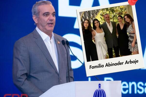 El presidente Luis Abinader en LA Semanal con la Prensa y un recuadro familiar compuesto por su esposa, la Primera Dama Raquel Arbaje y sus hijas Graciela, Esther y Adriana. Foto: CDN Digital.