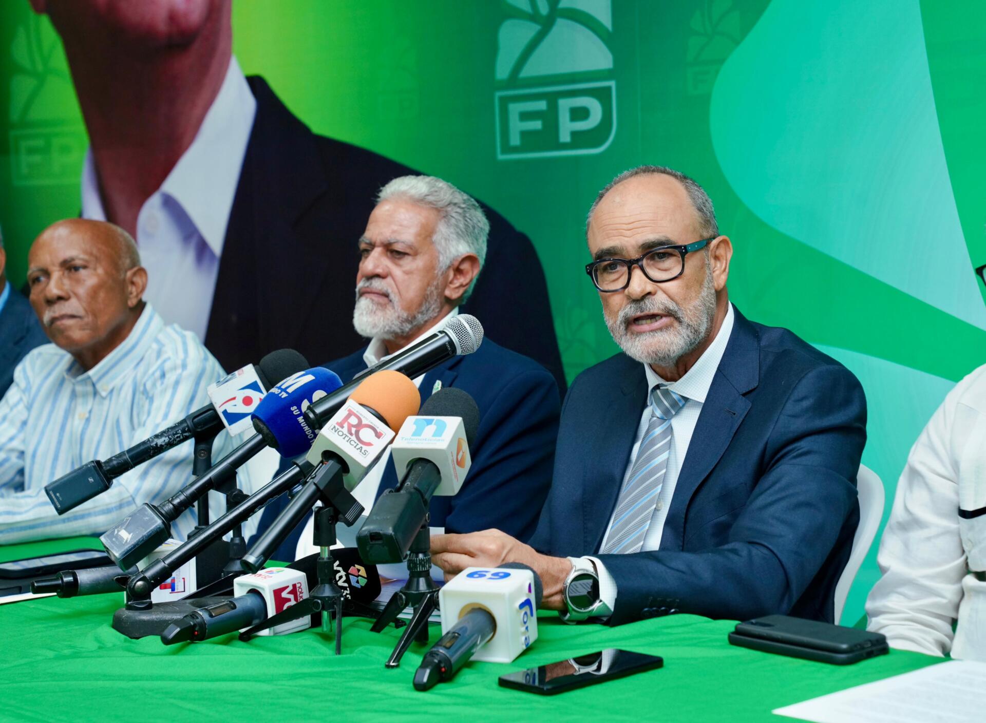 Crisis del arroz: FP acusa al Gobierno del PRM de inundar el mercado con importaciones ilegales