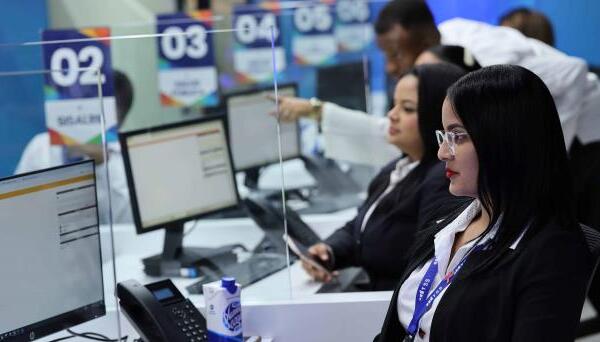 Instituciones públicas que modificaron su horario de atención al cliente