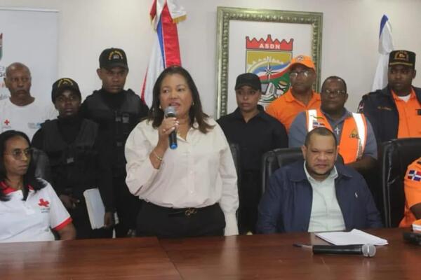 Julia Drullard, exgobernadora de la provincia Santo Domingo y actual presidenta del Frente Femenino del Comité Provincial del PRM de Santo Domingo