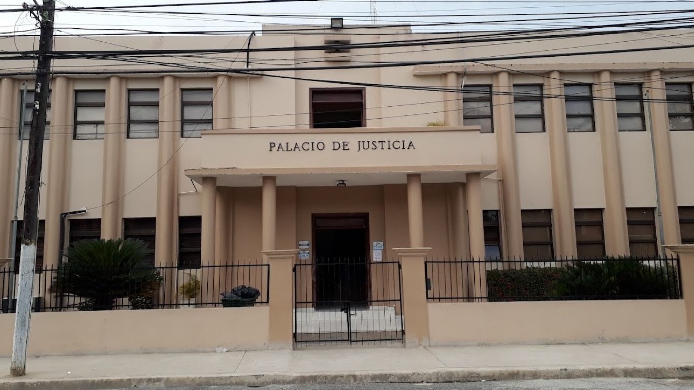 El TSA ha ordenado el reintegro inmediato de un estudiante menor de edad en Las Terrenas, provincia Samaná.