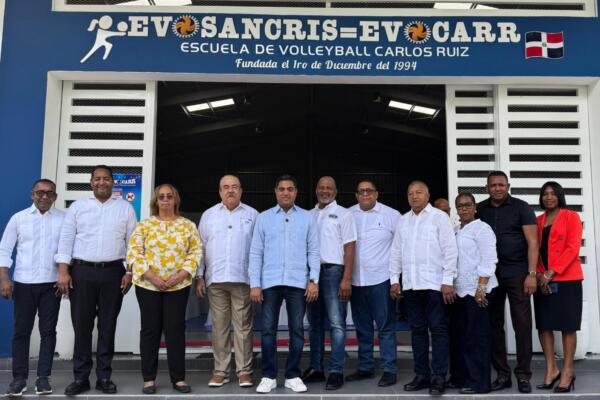 El licenciado Cristóbal Marte Hoffiz dijo que desde la NORCECA ha tenido como Norte entregar utilería deportiva y pisos para el fomento del voleibol a nivel nacional e internacional.